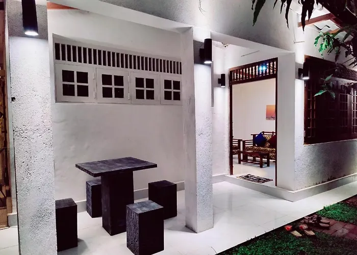 Araliya Uyana Residencies Colombo - Entire House With Two Bedrooms