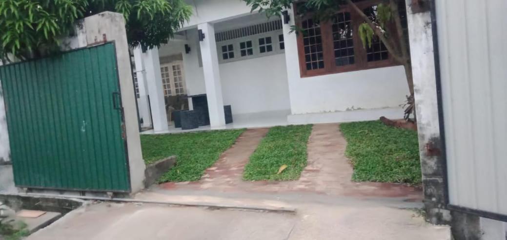 Araliya Uyana Residencies - Entire House With Two Bedrooms Ferienhaus